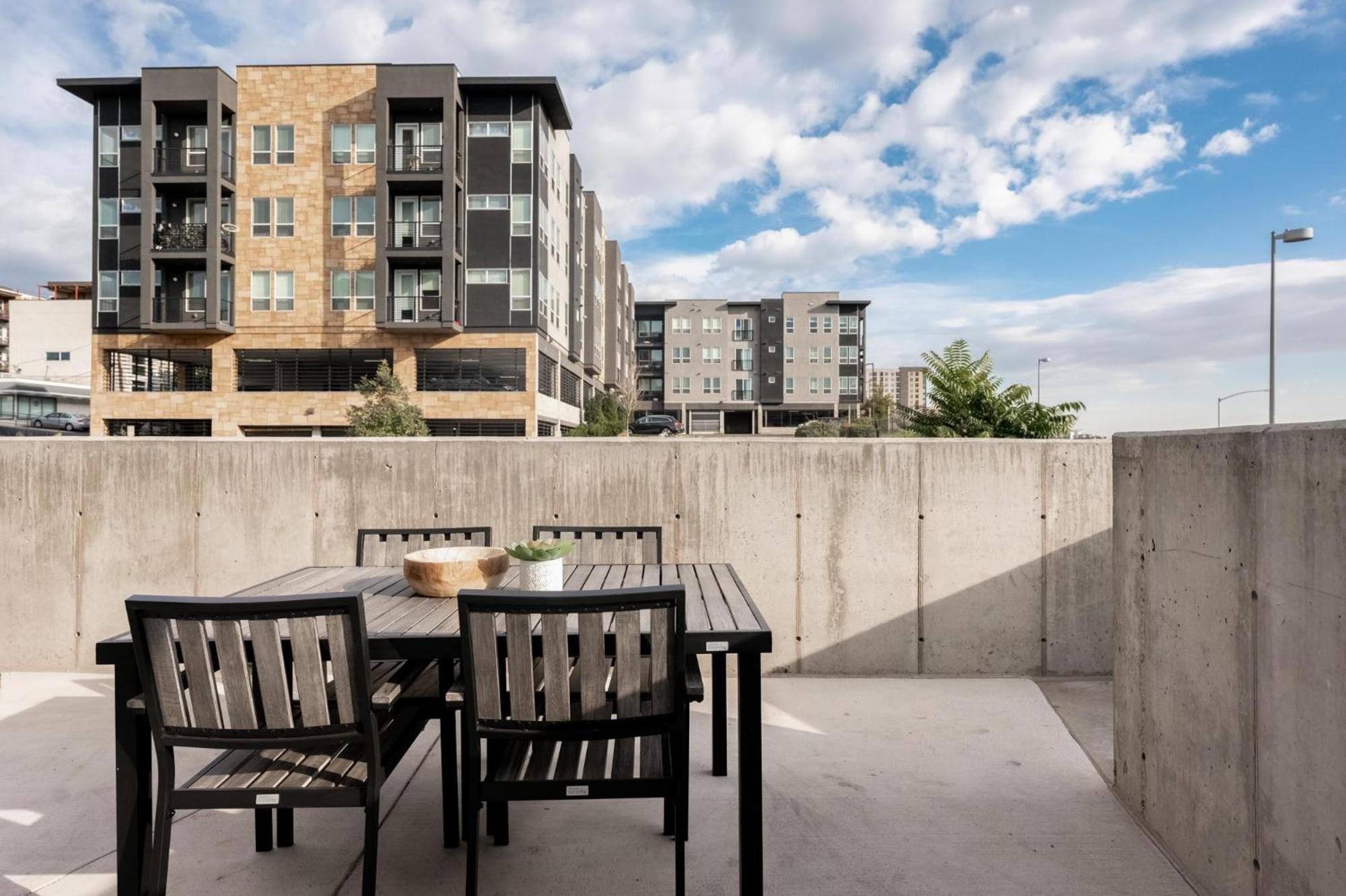 Brand New Condo - Walk To Empower Stadium - Tesoro Denver Ngoại thất bức ảnh